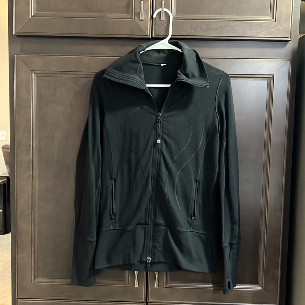 Lululemon Black Define Jacket - Picture 2 of 8